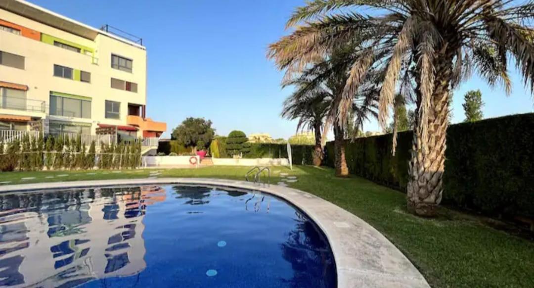 Apartamento Paz Con Terraza Y Vistas Al Mar Oliva Bagian luar foto